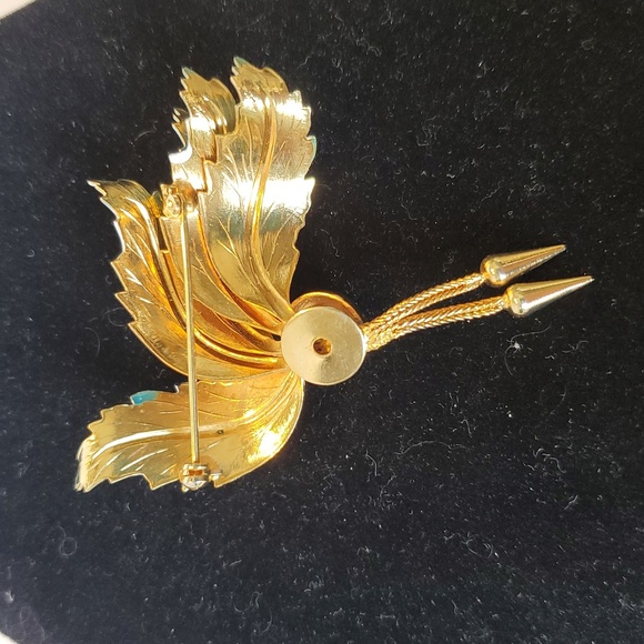 Blue and Goldtone Painted Feather Brooch 3 long x 2.25 inches wide - Picture 2 of 5